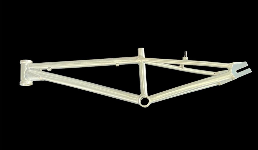 Cuadro BMX BOMBSHELL 1135EOK AVENT VIPER EXPERT Silver